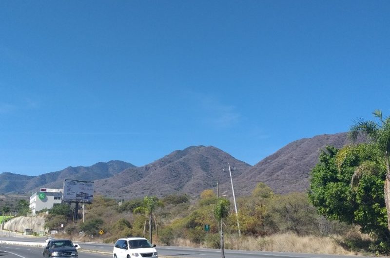Terreno en venta Universidad Chapala-1